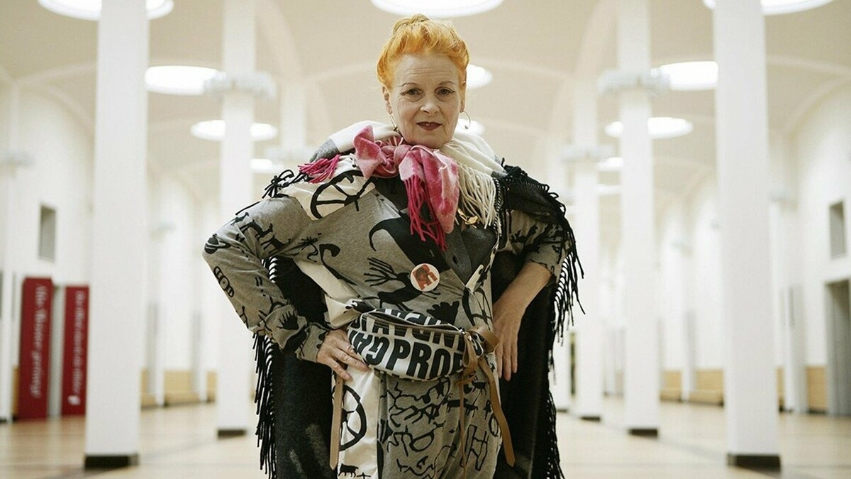 Discovering Fashion: The Great Designers